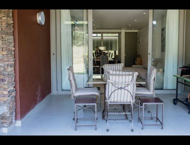 2 BEDROOM APARTMENT FOR SALE IN SIBAYA PRECINCT